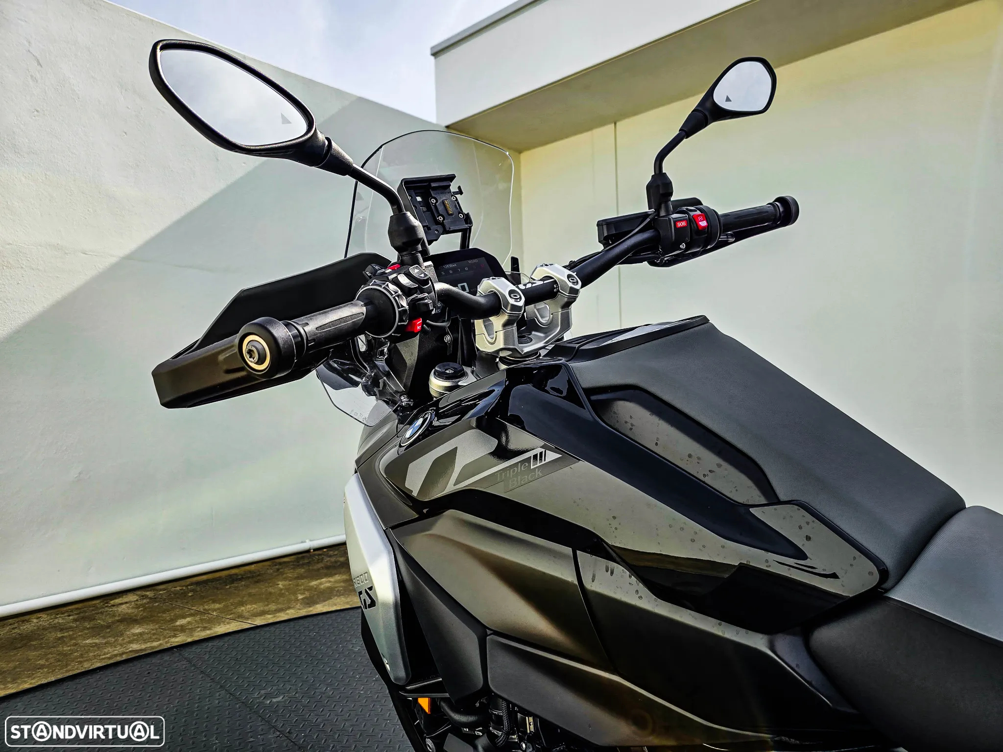 BMW R 1300 GS - 13
