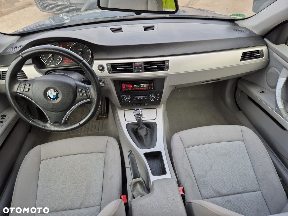 BMW Seria 3 - 8