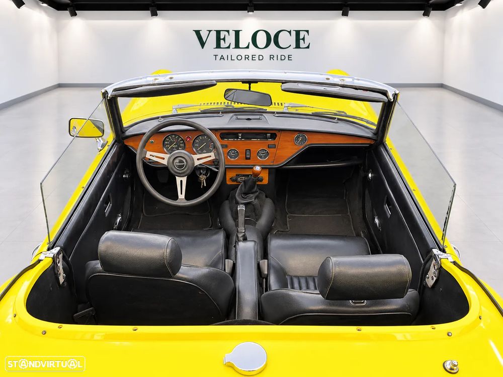 Triumph Spitfire - 9