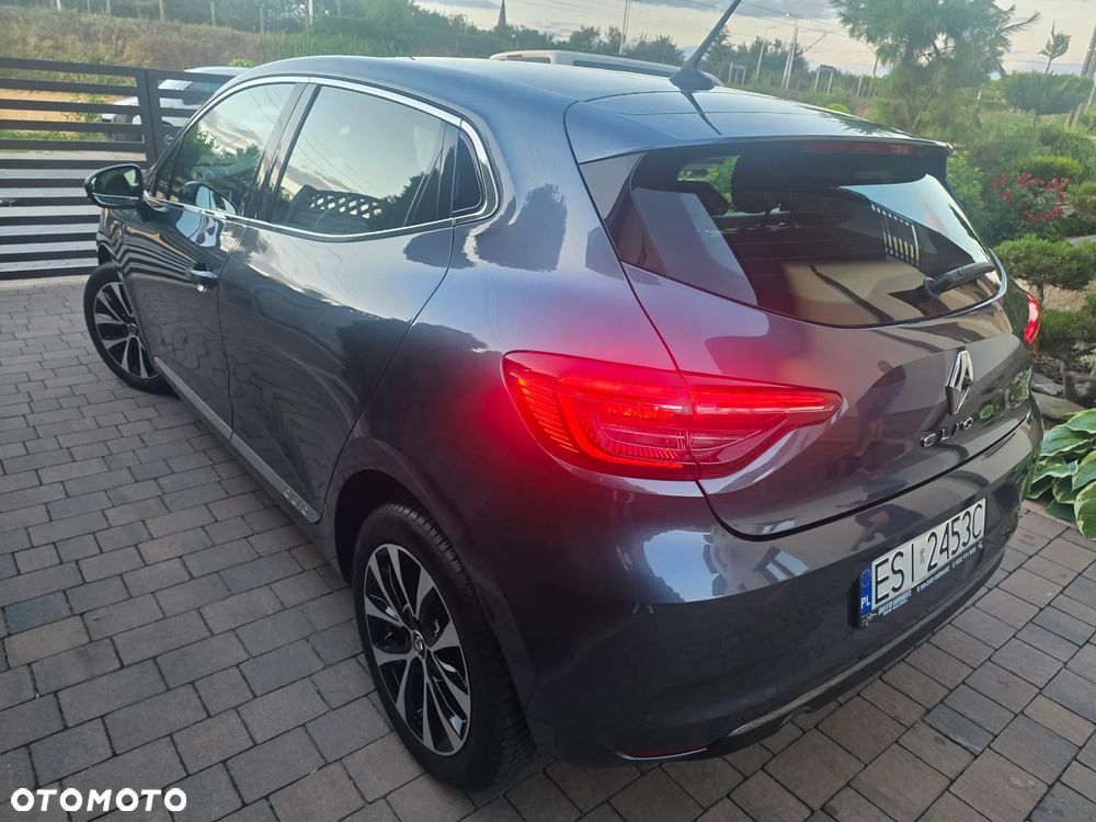 Renault Clio - 17