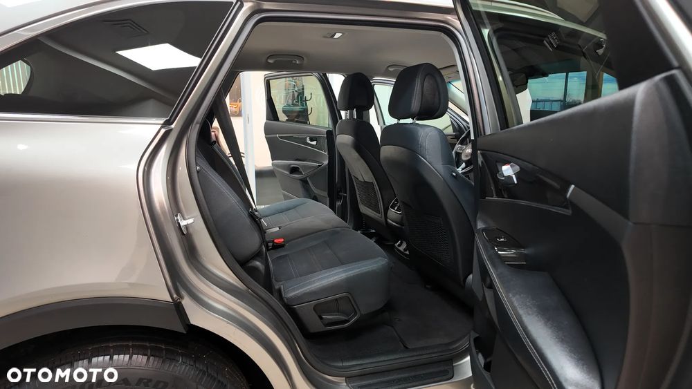 Kia Sorento - 30