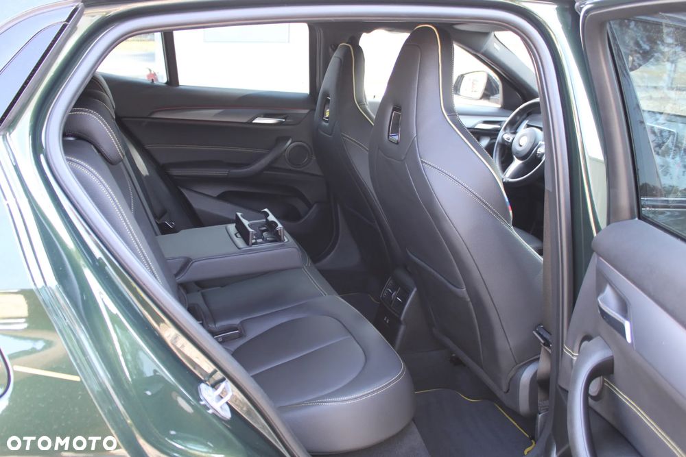 BMW X2 sDrive18d Edition GoldPlay sport - 27