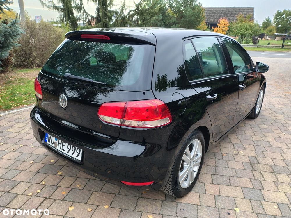 Volkswagen Golf - 31