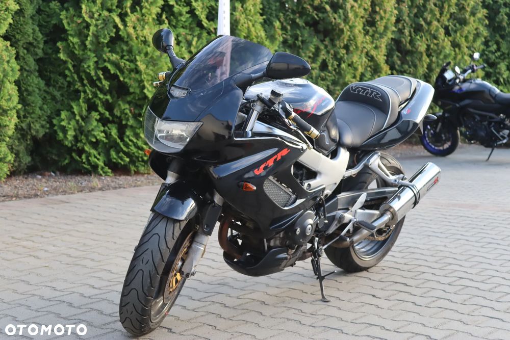 Honda VTR - 2