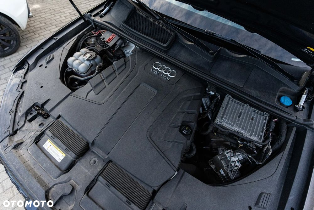 Audi Q7 3.0 TDI Quattro Tiptronic - 31