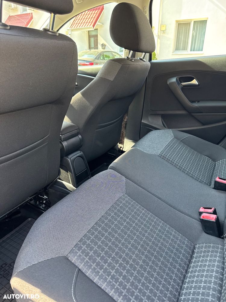 Volkswagen Polo 1.2 TSI Comfortline - 10