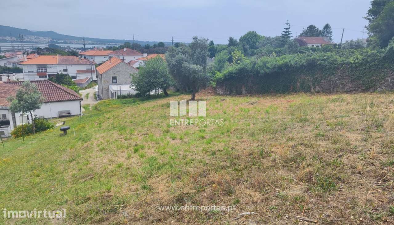 Venda de Terreno com 1717m² para construção,  Meadela, Viana do Cas - Grande imagem: 3/31