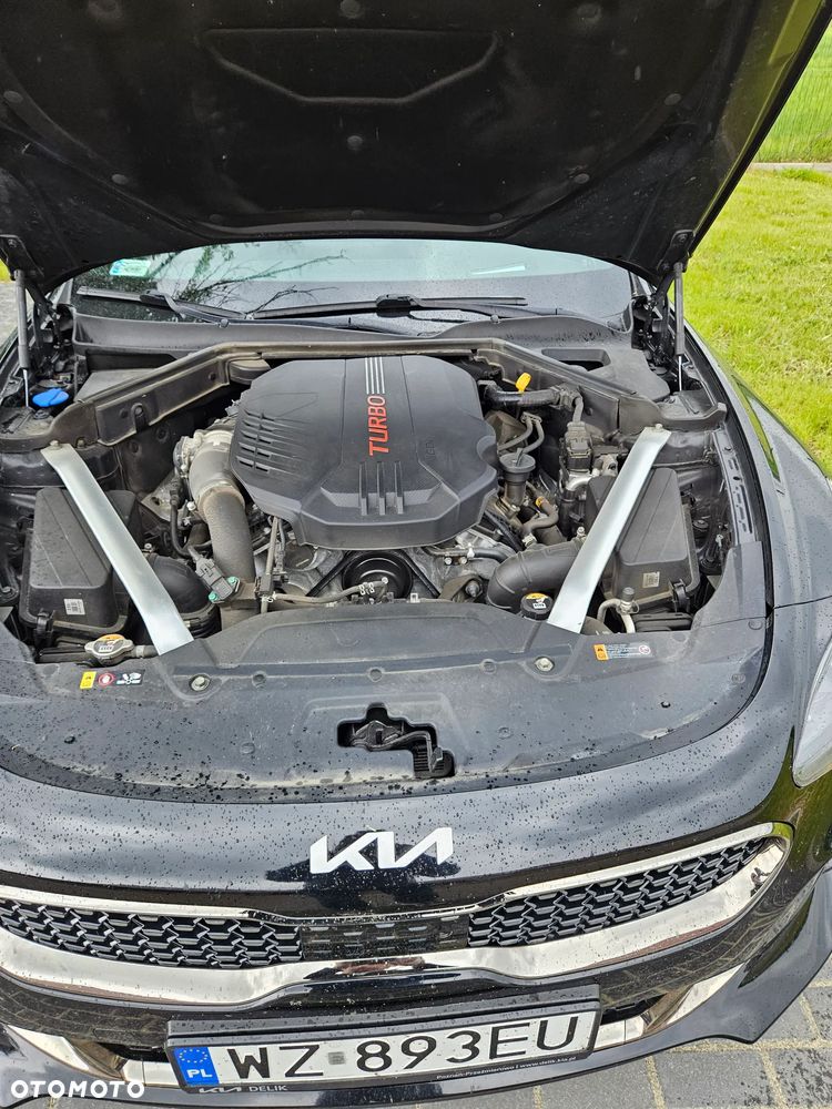 Kia Stinger 3.3 T-GDI V6 GT AWD - 4