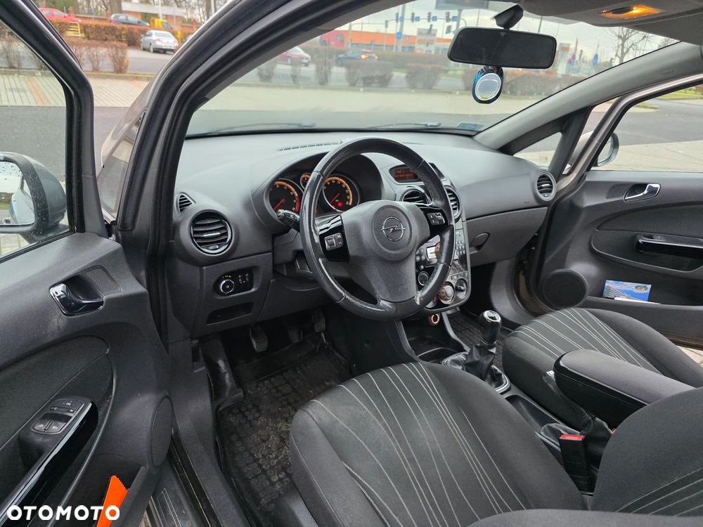 Opel Corsa 1.4 16V Enjoy - 7