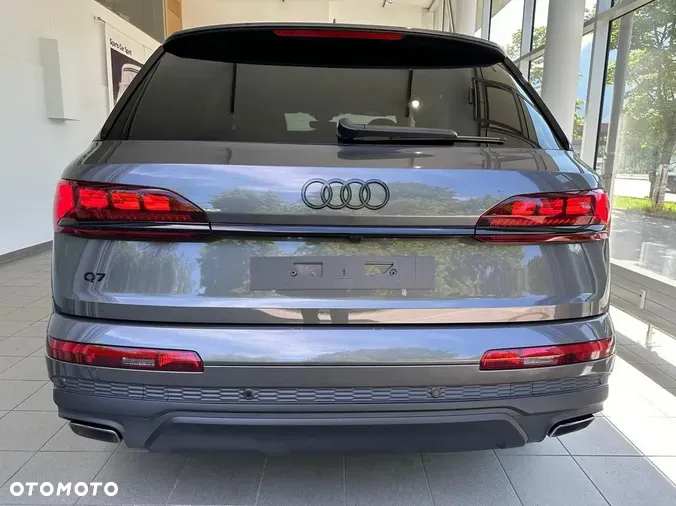 Audi Q7 - 3