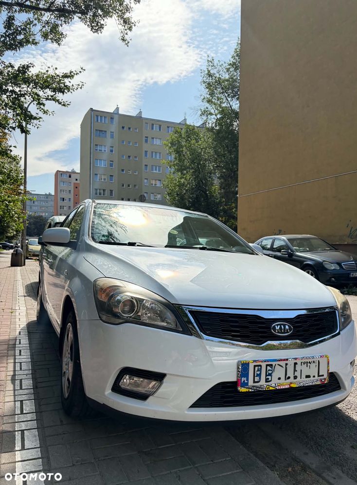 Kia Ceed - 2