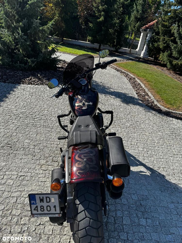 Harley-Davidson Softail Fat Bob - 6