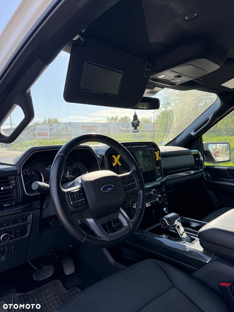 Ford F150 - 8