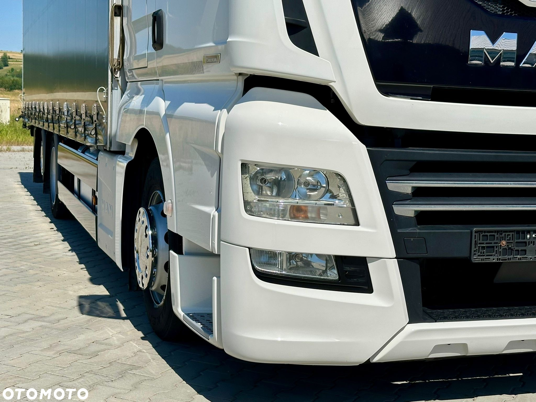 MAN TGX 26.460 / FIRANKA / 19 EUROPALET / 7.75 M / 6X2 / OŚ PODNOSZONA / AUTOMAT / NISKI PRZEBIEG / 2019 ROK - 18