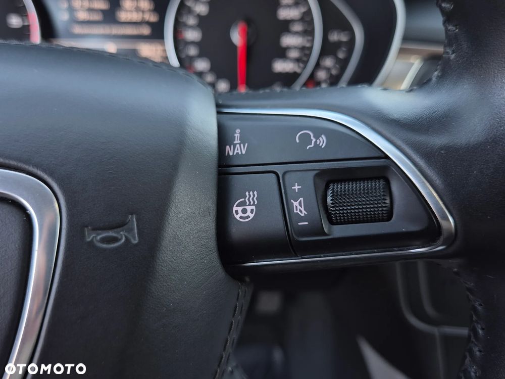 Audi A6 Avant 3.0 TDI Quattro S tronic - 38