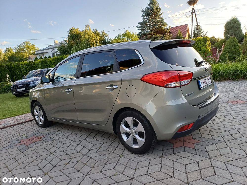 Kia Carens 1.7 CRDi S