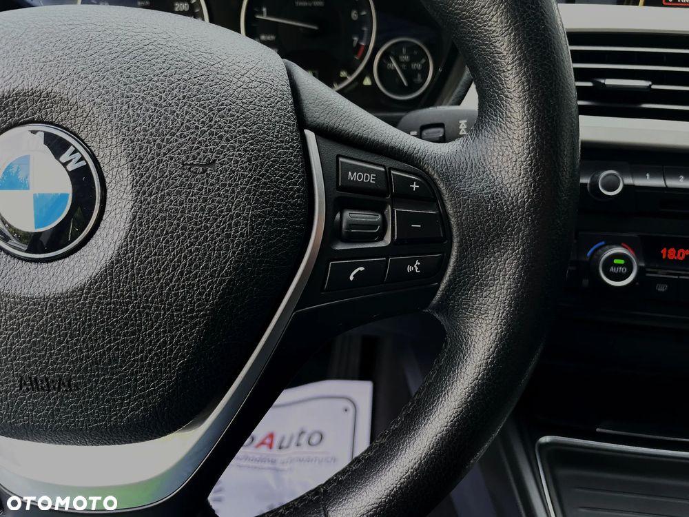 BMW 3GT 320i M Sport - 25