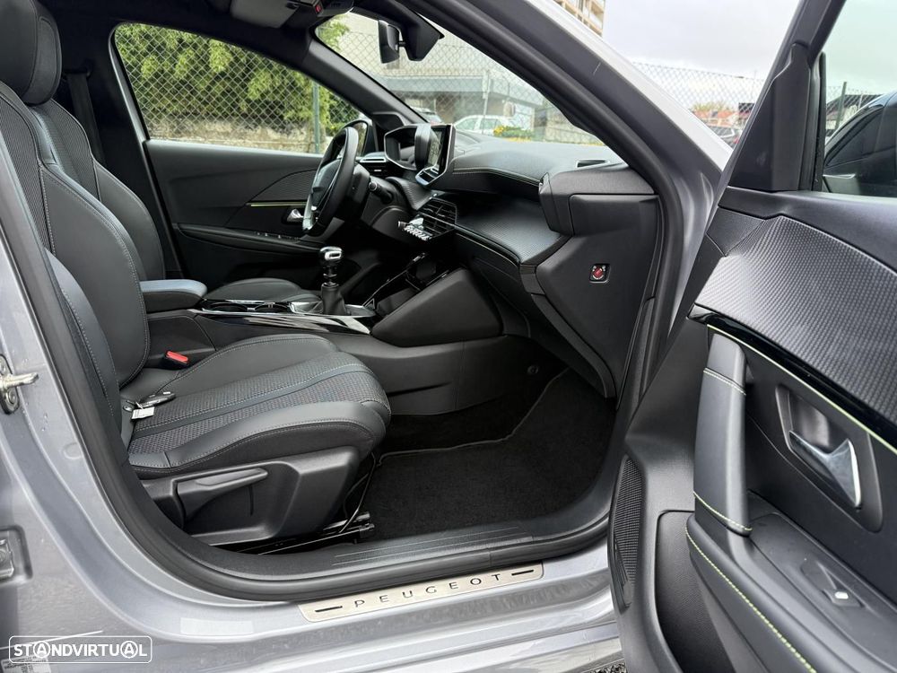 Peugeot 208 1.2 PureTech GT - 40