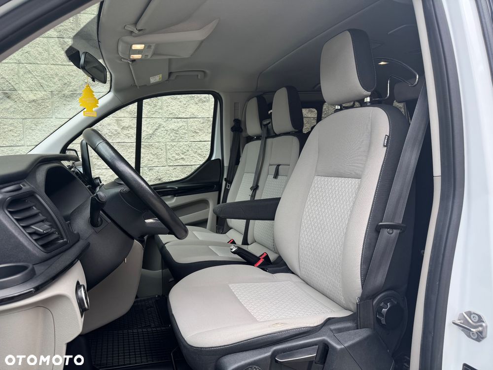 Ford Transit Custom 310 L2H1 Limited - 14
