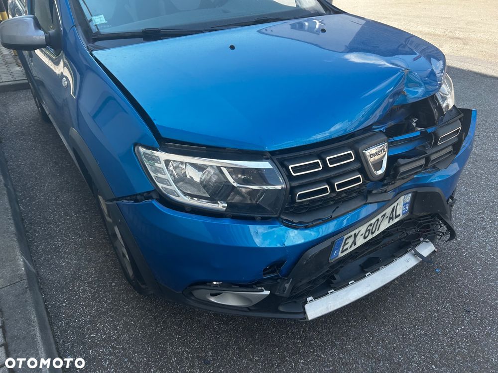 Dacia Sandero - 5