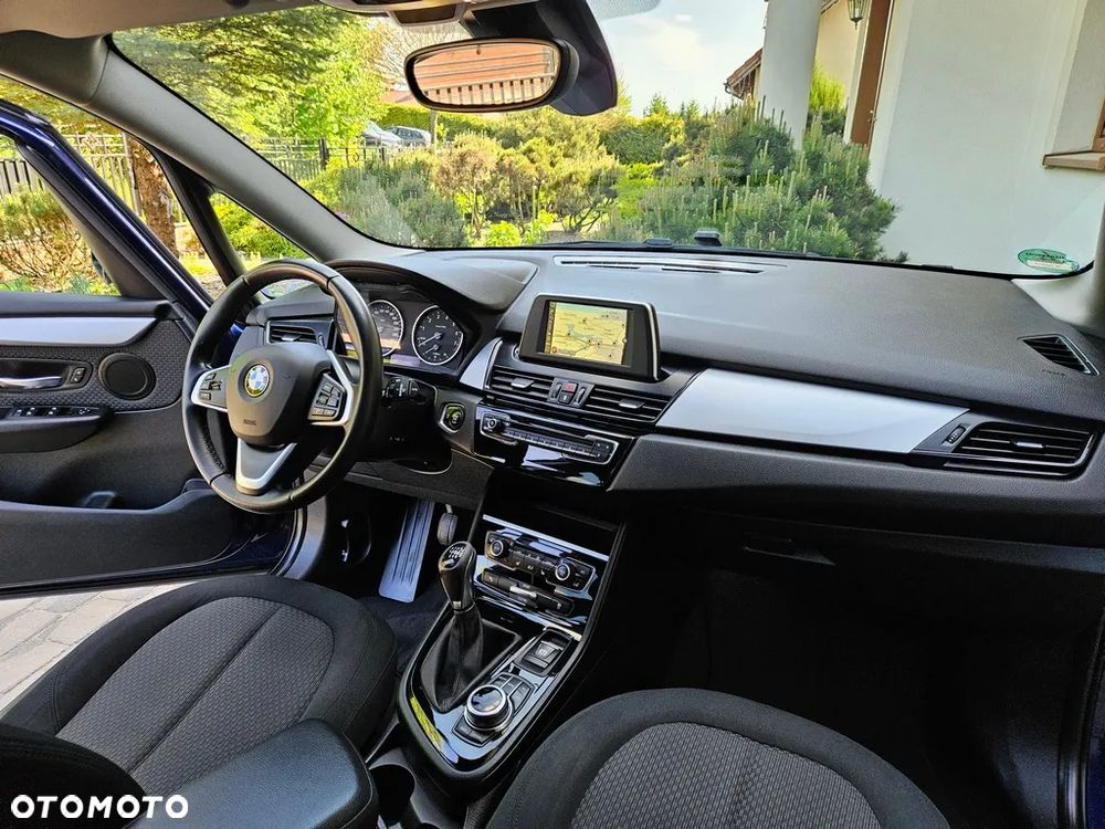 BMW Seria 2 - 13