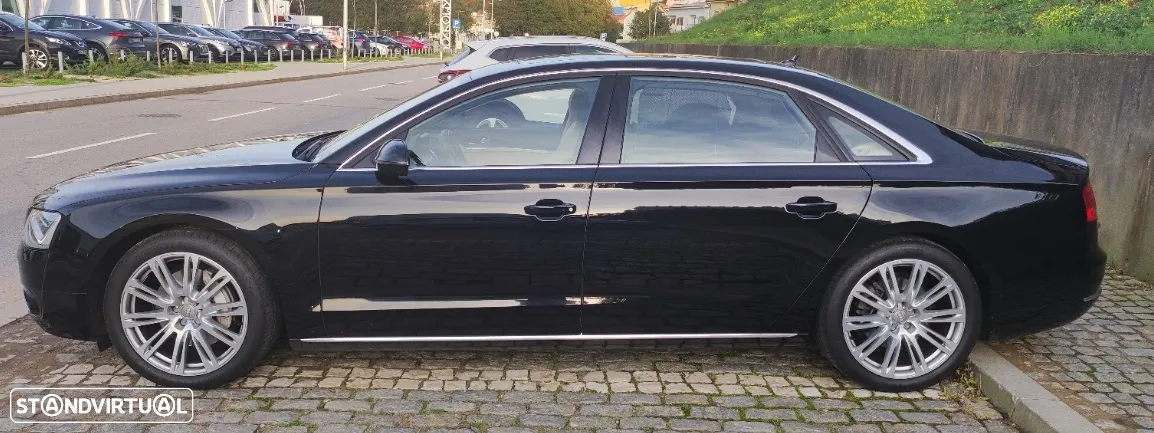 Audi A8 3.0 TDI DPF clean diesel quattro tiptronic Longa - 2