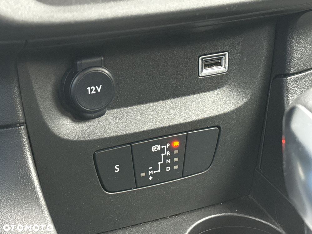 Citroën C3 1.2 PureTech Shine EAT6 - 16