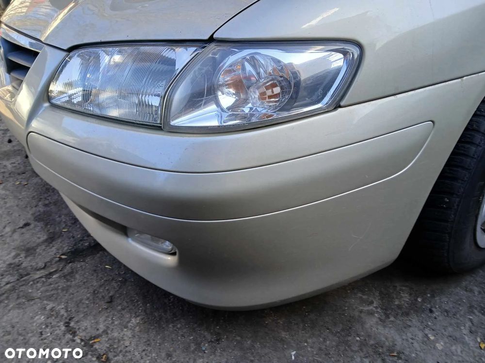 Mazda 626 Zderzak przedni - 3