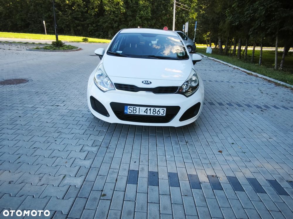 Kia Rio 1.4 L - 2