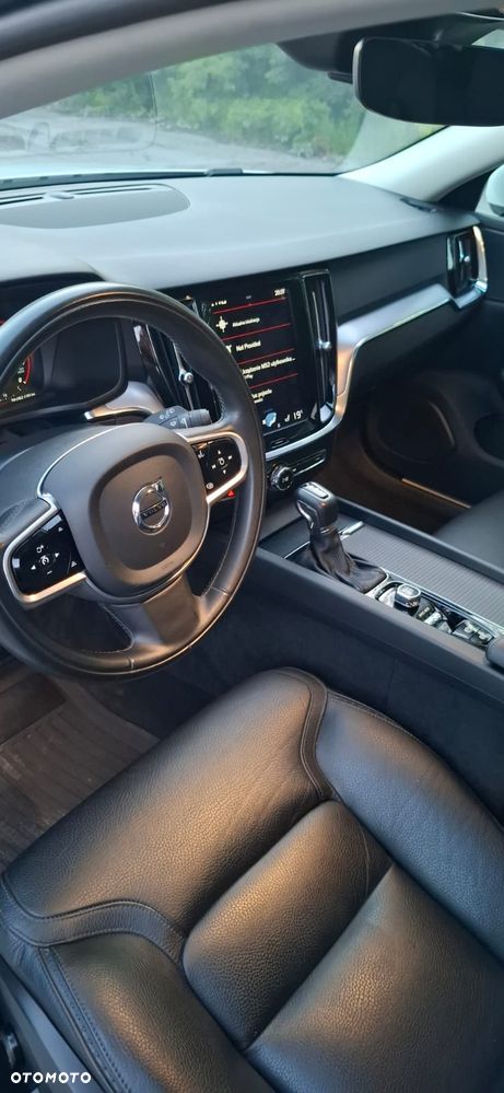 Volvo V60 Cross Country T5 AWD Geartronic - 16
