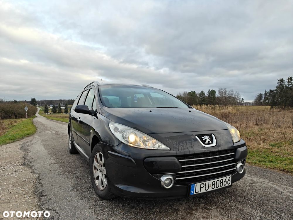 Peugeot 307 HDi 110 OXYGO - 1