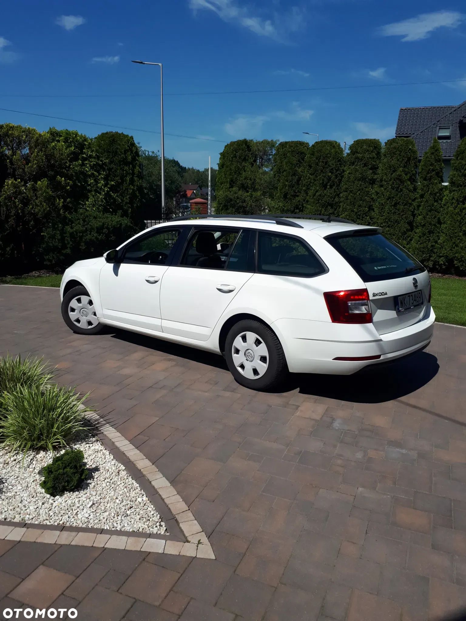 Skoda Octavia 1.6 TDI SCR Active - 1