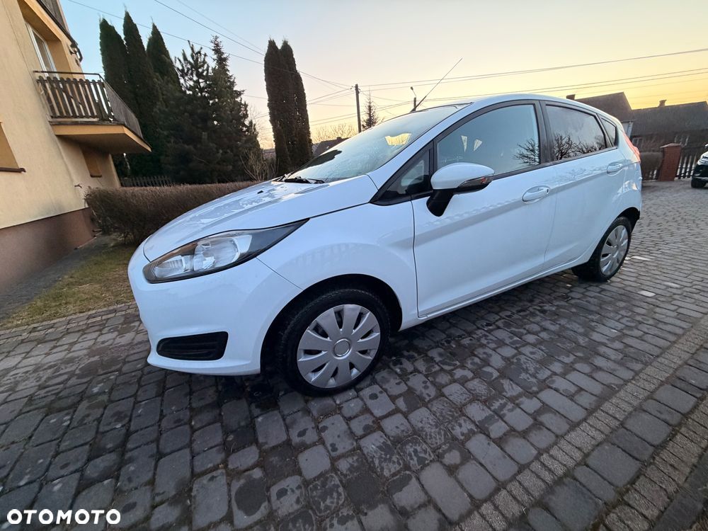 Ford Fiesta 1.5 TDCi St&St Ambiente - 6