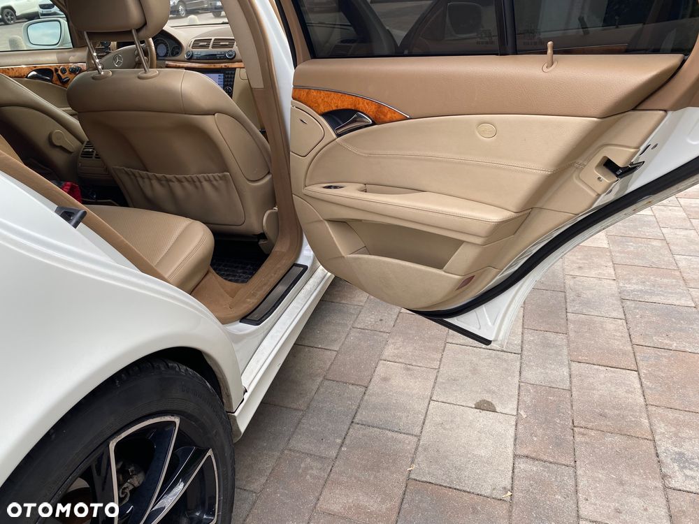 Mercedes-Benz Klasa E 350 7G-TRONIC Elegance - 12