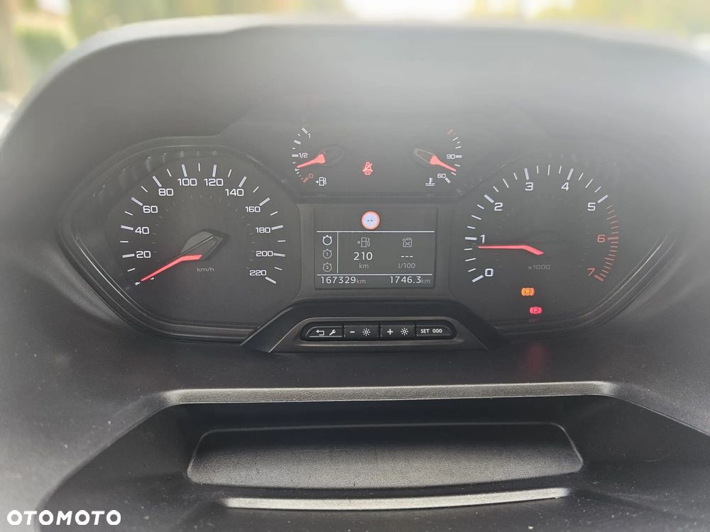 Peugeot Partner - 16
