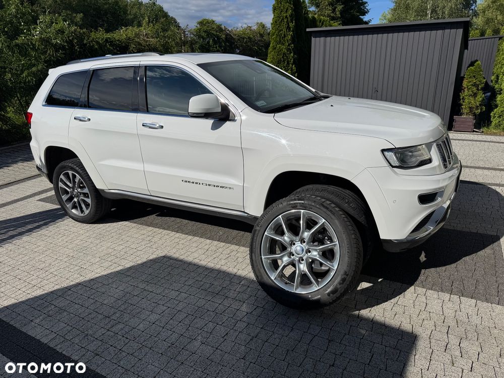 Jeep Grand Cherokee 3.0 CRD Overland Summit EU6 - 33