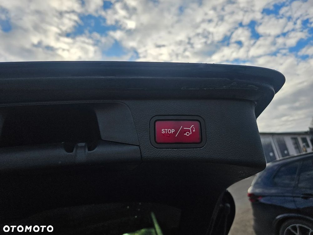 Mercedes-Benz Klasa C - 28