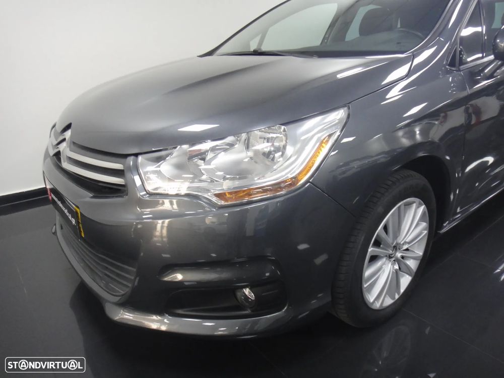 Citroën C4 1.6 HDi Exclusive - 4