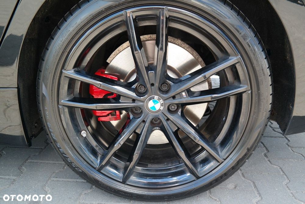 BMW Seria 3 - 37