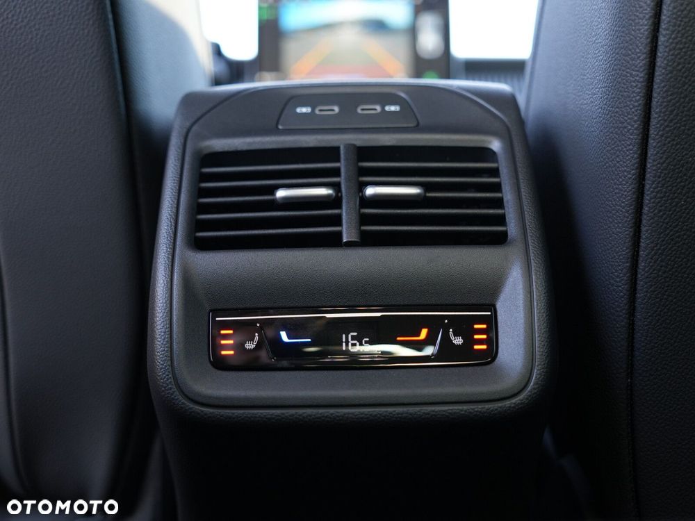 Skoda Superb 2.0 TSI Sportline DSG - 40