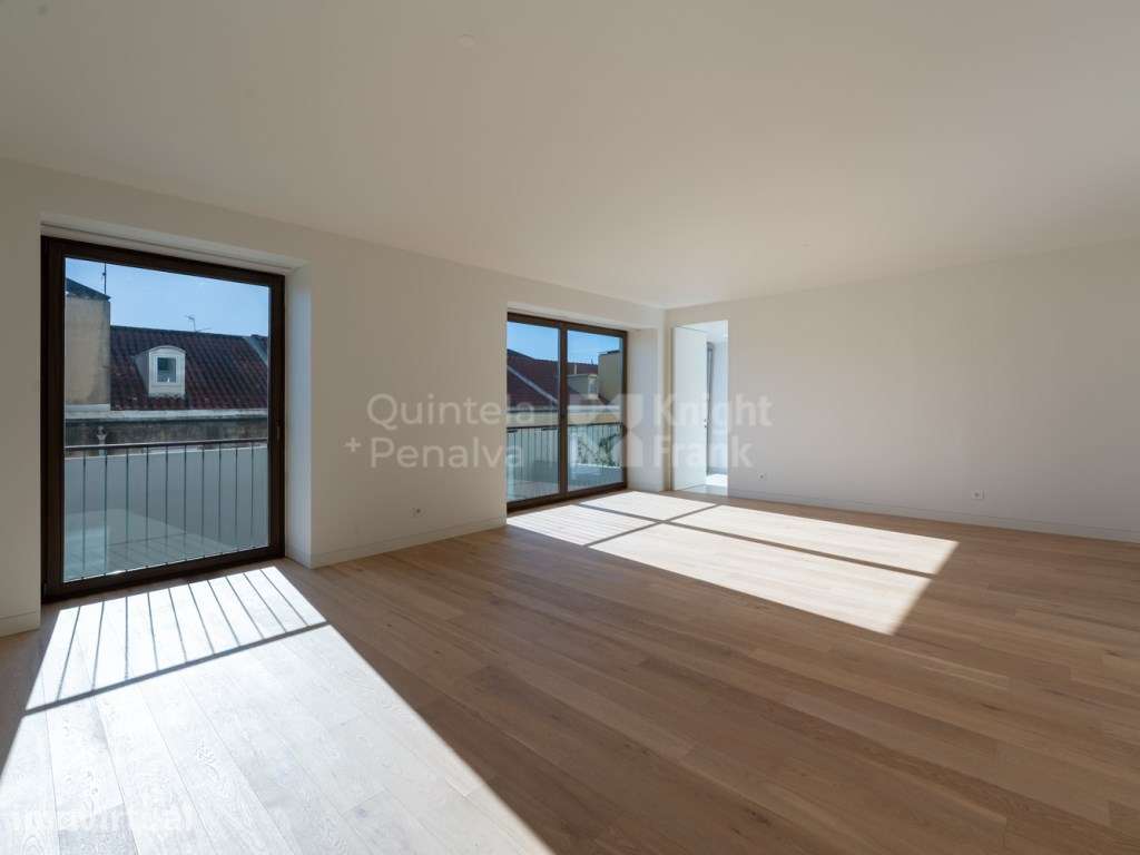 Apartamento T4 para arrendamento com garagem em Lisboa - Grande imagem: 4/33