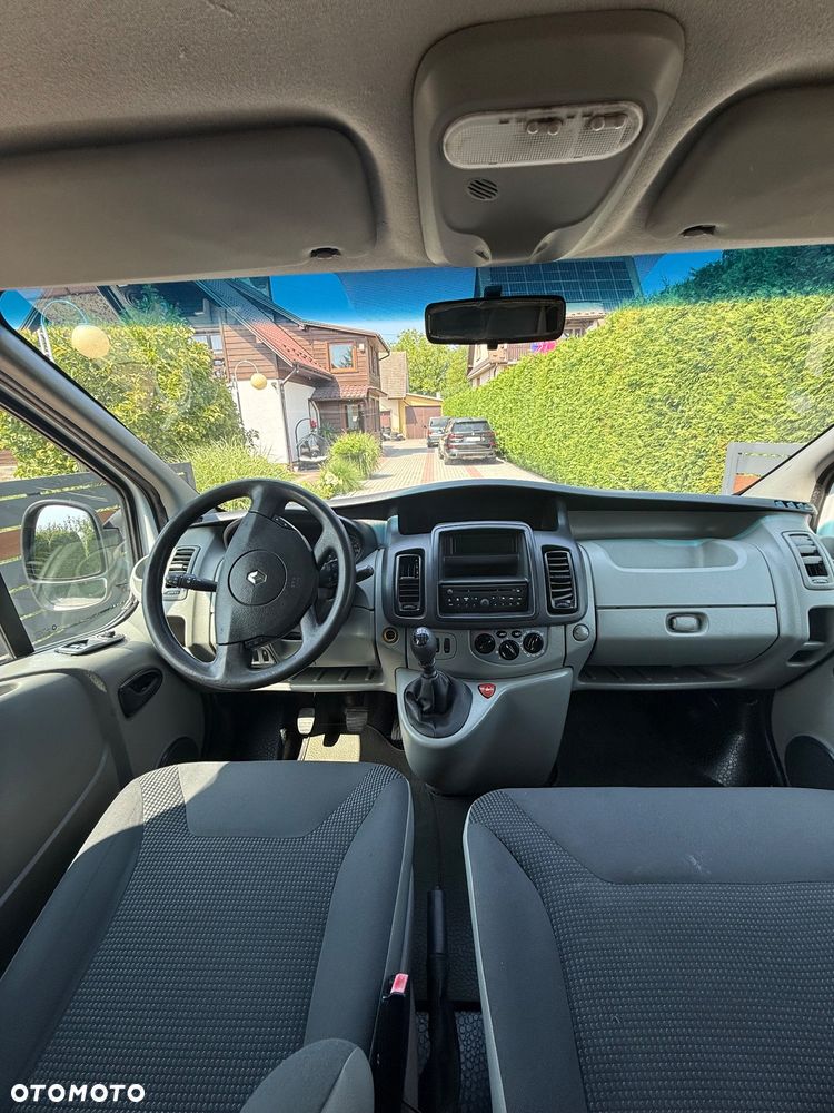 Renault Trafic - 11