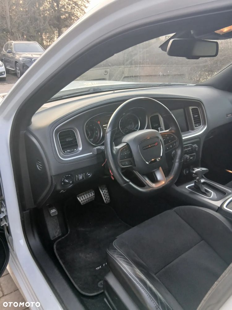 Dodge Charger - 5