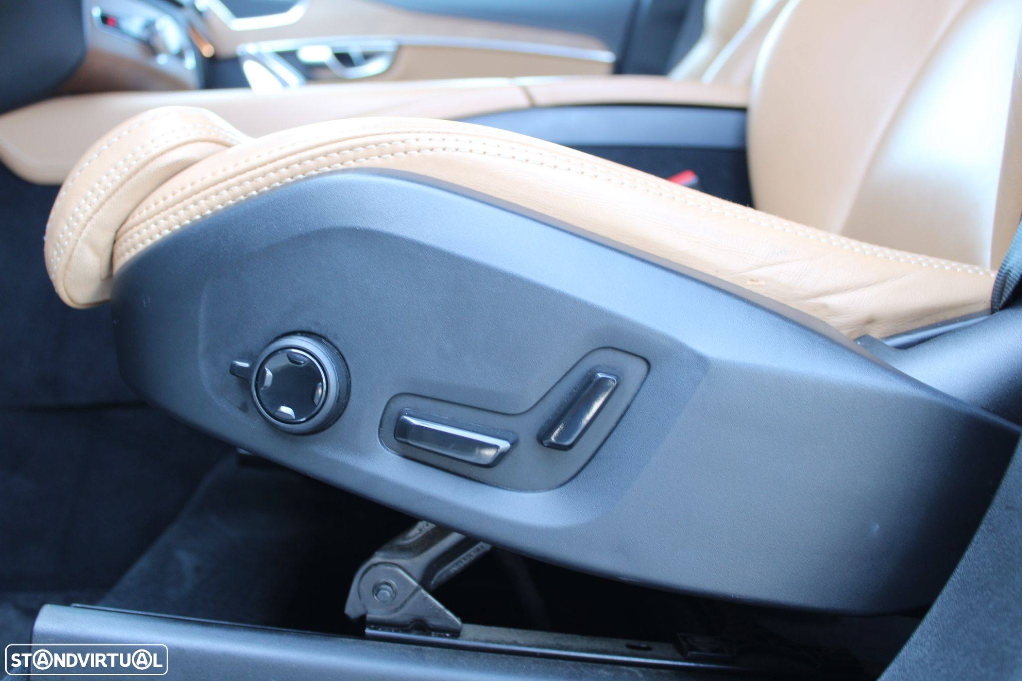 Volvo XC 90 2.0 T8 PHEV Inscription AWD - 50
