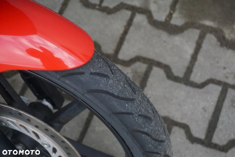 Honda CBR - 9