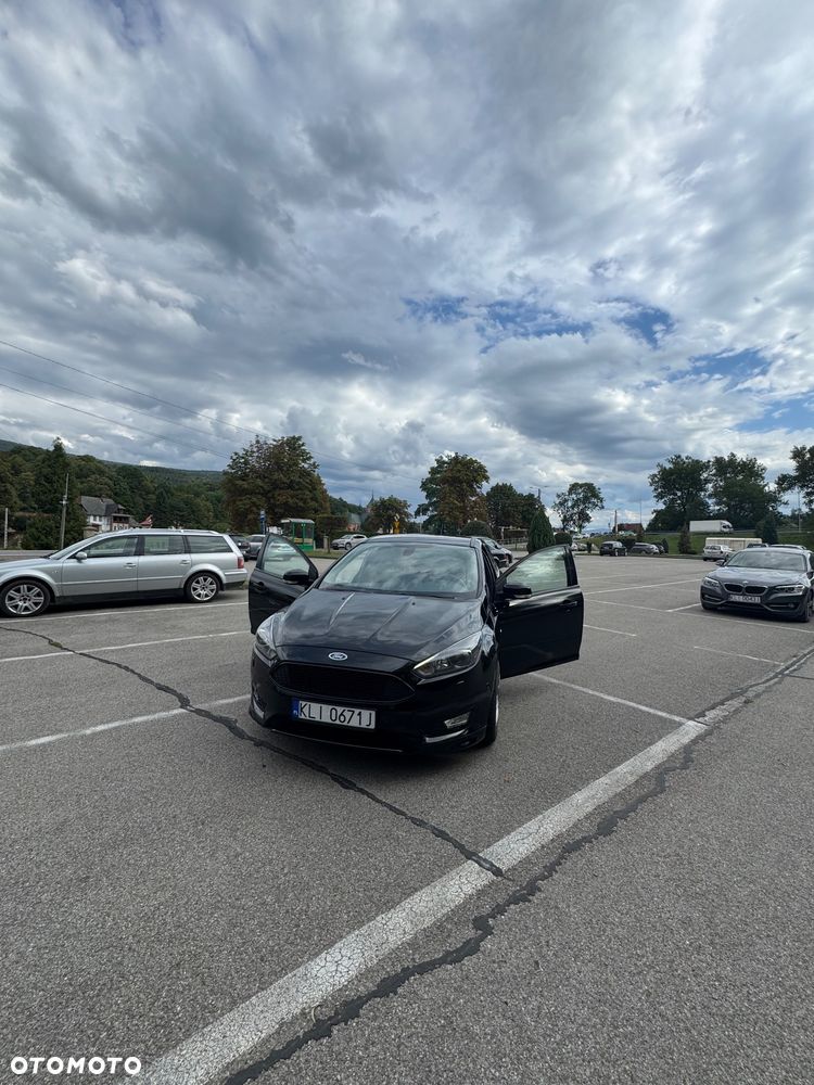 Ford Focus 1.5 EcoBoost ST-Line Black ASS - 23