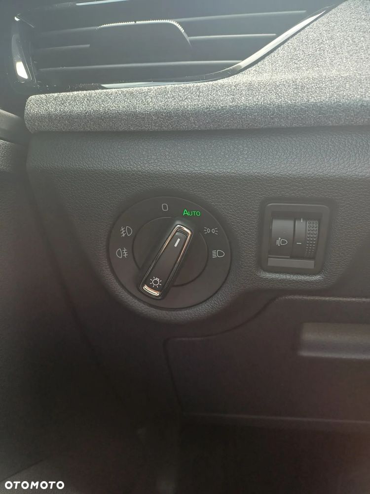 Skoda Kamiq 1.5 TSI Drive DSG - 21