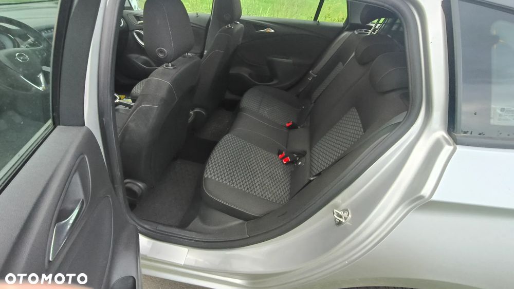 Opel Astra 1.4 Turbo Start/Stop Dynamic - 12
