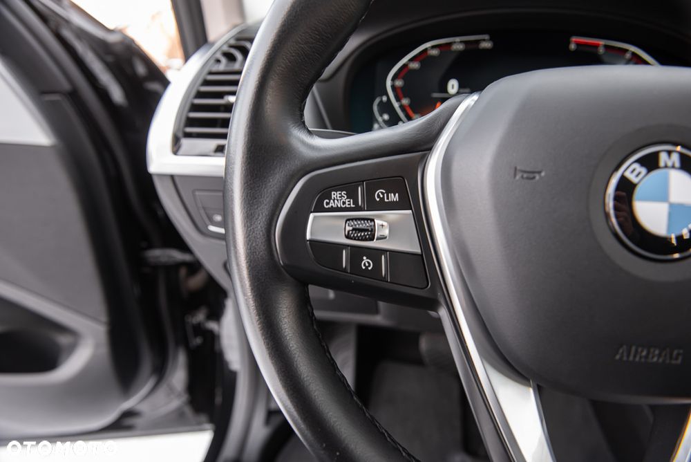 BMW X3 xDrive20d Advantage sport - 23