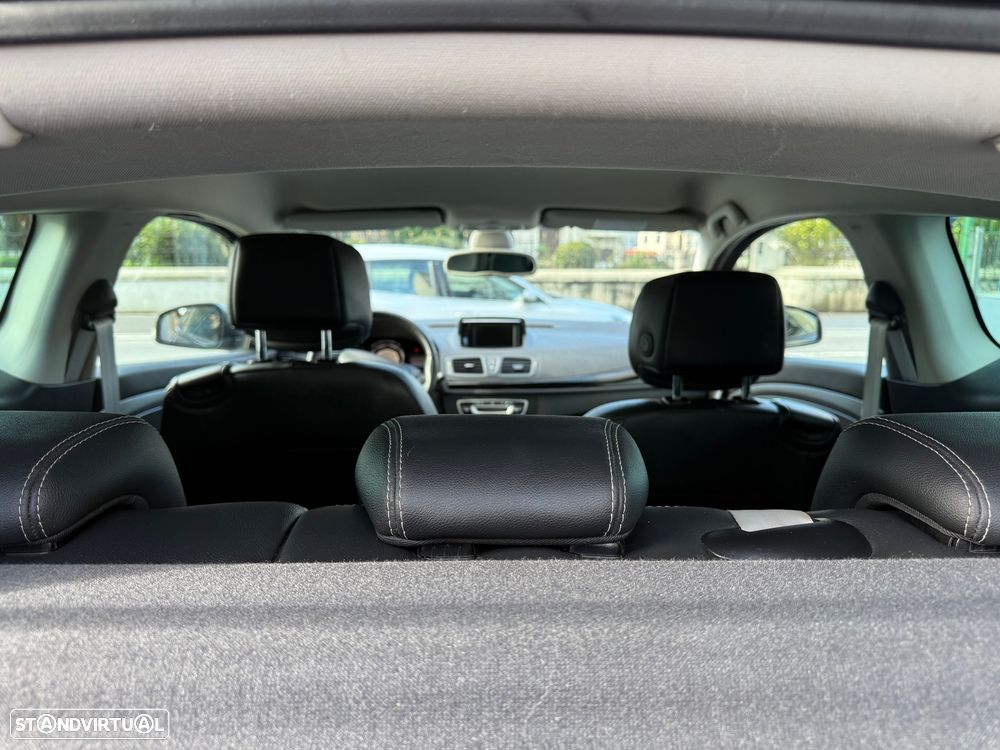 Renault Mégane Coupe 1.5 dCi Bose Edition SS - 12